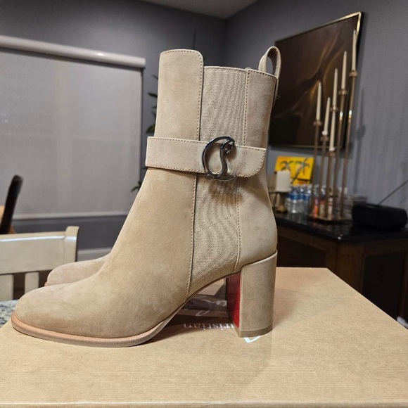 NEW Christian Louboutin CL Chelsea Booty 70mm Size 36.5 - Picture 8 of 13